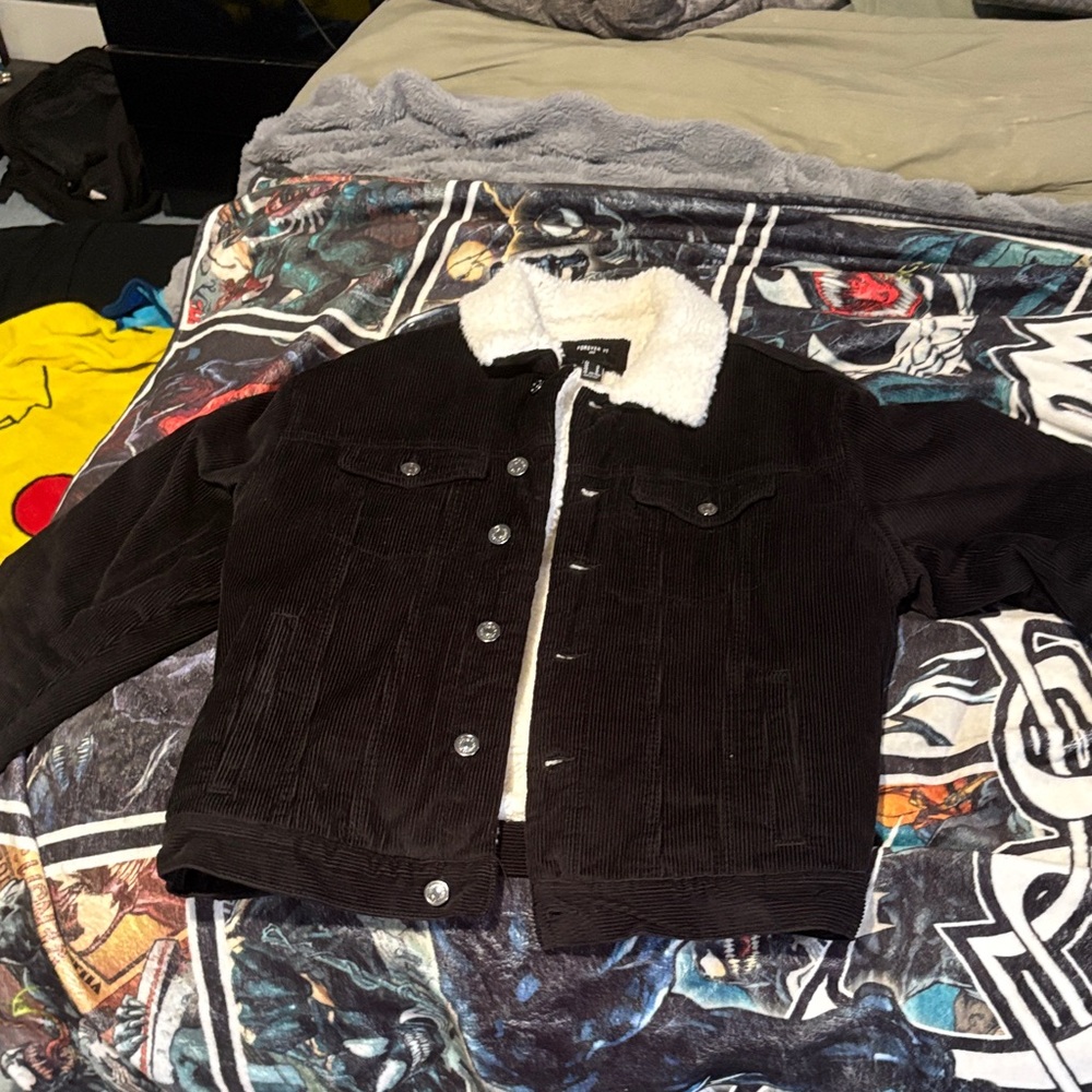 Forever 21 Black Jacket with Cream Sherpa Lining